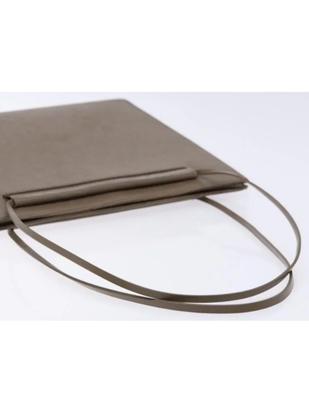 Authentic LOUIS VUITTON Epi Saint Tropez Shoulder Bag Gray Lilac M5246B LV